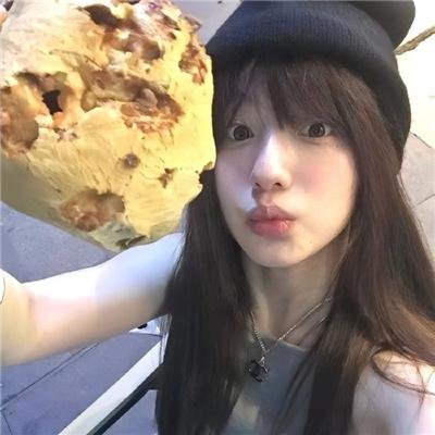 幸福是一尾皱颈蜥蜴